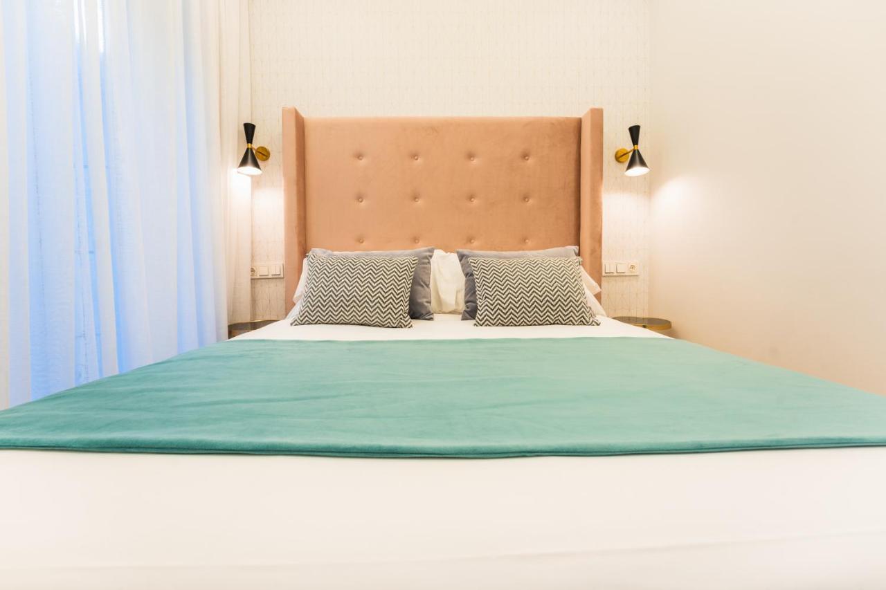 Debambu Suites Málaga Dış mekan fotoğraf