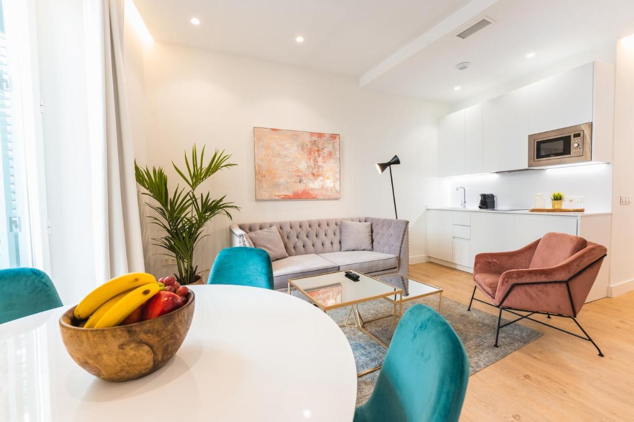 Debambu Suites Málaga Dış mekan fotoğraf