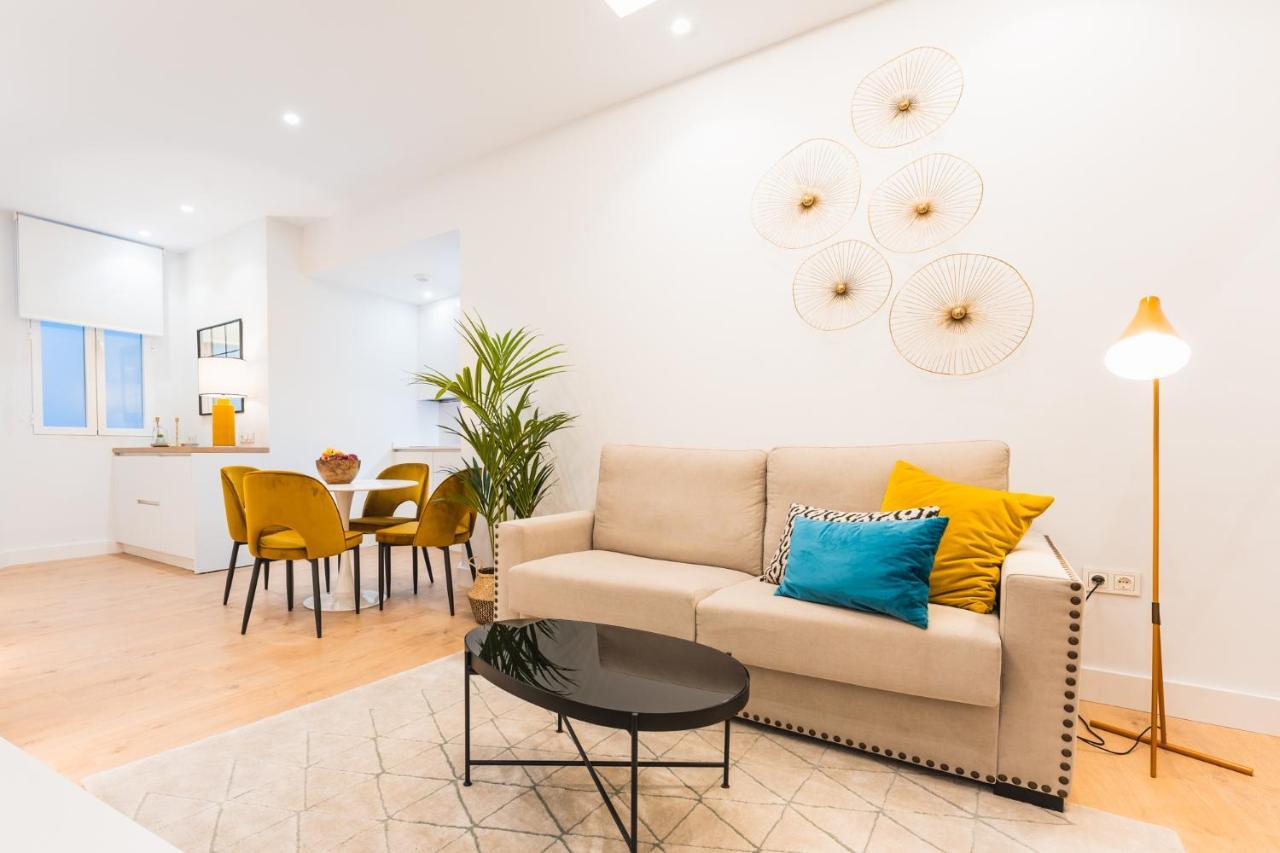 Debambu Suites Málaga Dış mekan fotoğraf