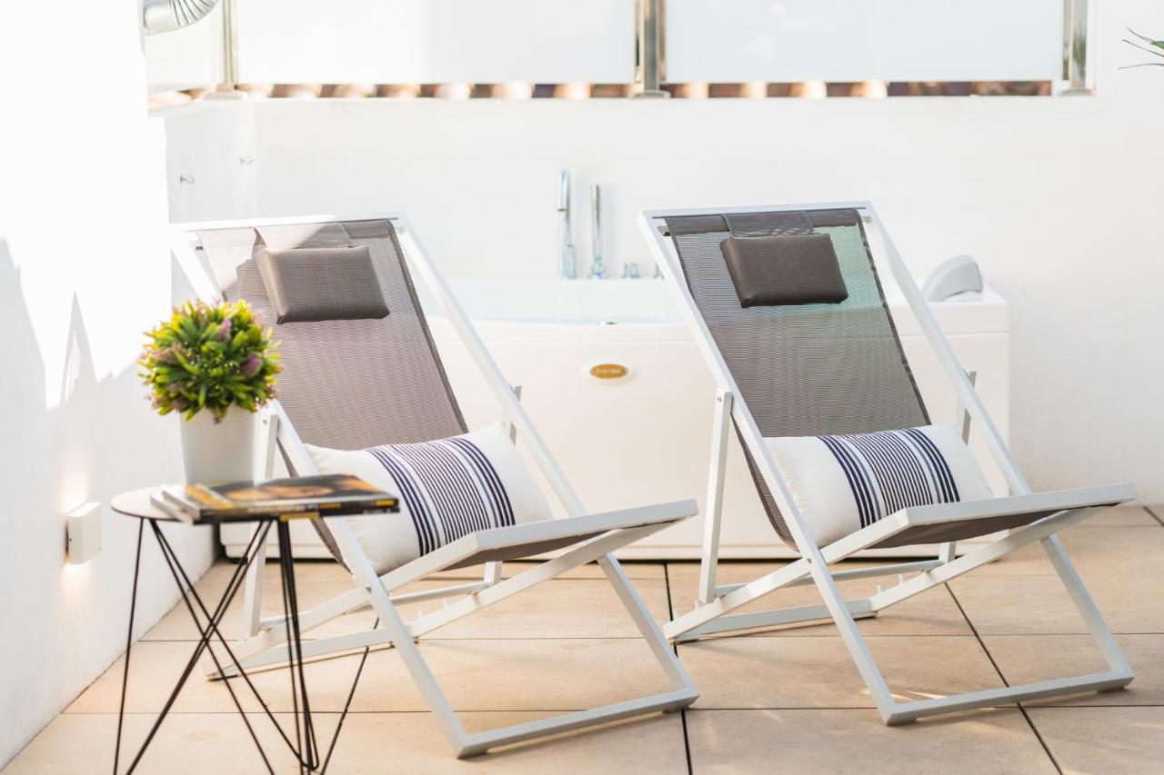 Debambu Suites Málaga Dış mekan fotoğraf